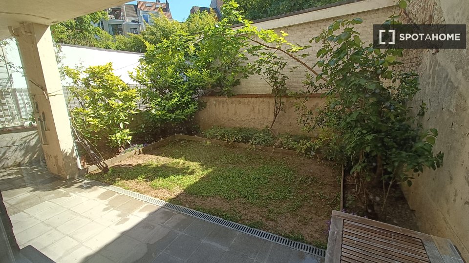 Apartment Brussels, 1 bed, 50m² — photo 2