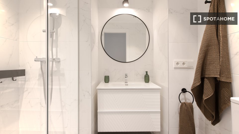 Apartment Seville, 3 beds, 100m² — photo 9