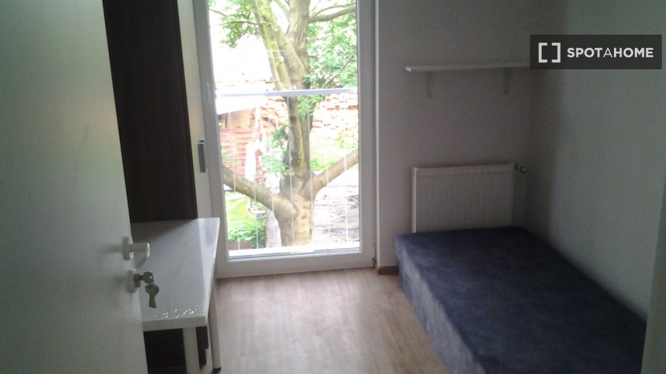 Double room Wroclaw, 7 beds — photo 7