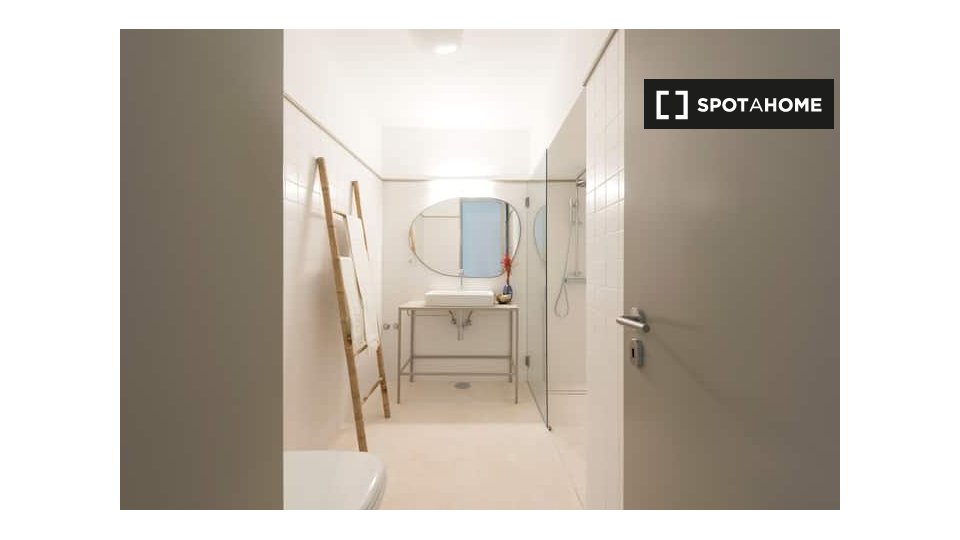 Apartment Porto, 1 bed, 50m² — photo 11