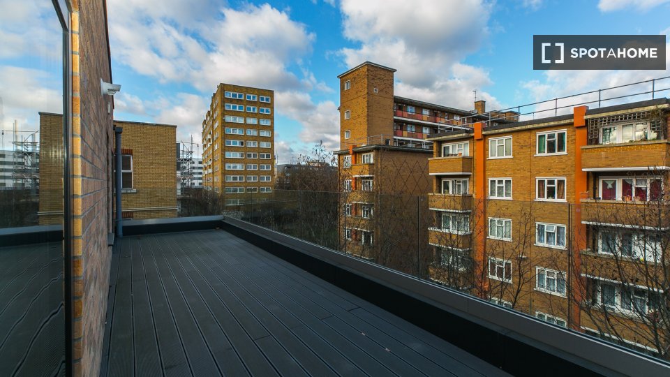 Apartment London, 2 beds — photo 42
