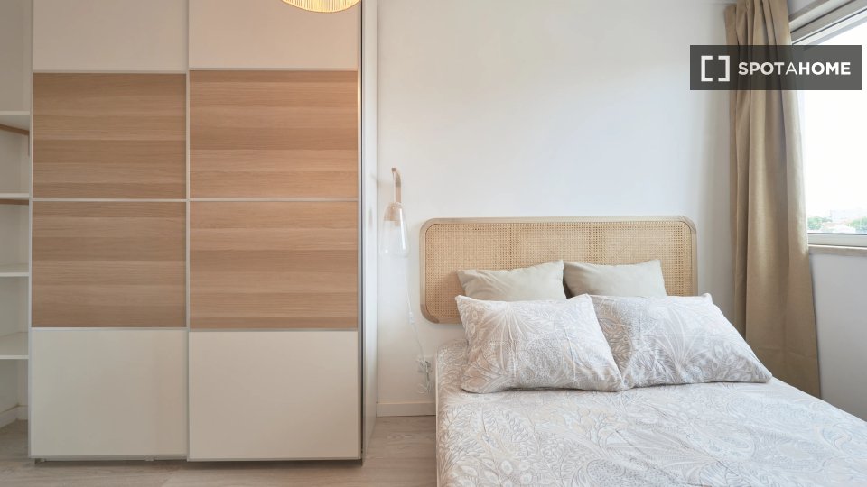 Double room Lisbon, 11 beds — photo 12