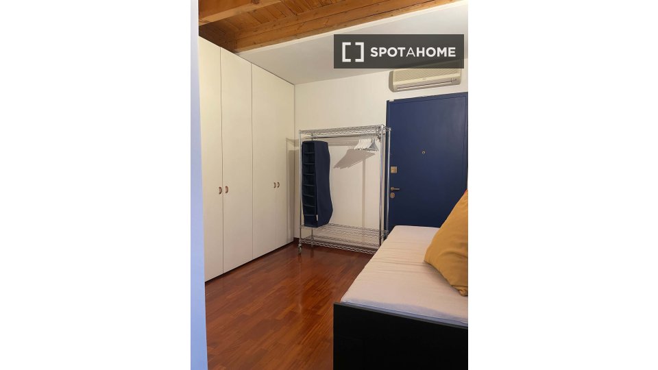 Appartamento Milano, 1 camera, 105m² — foto 10