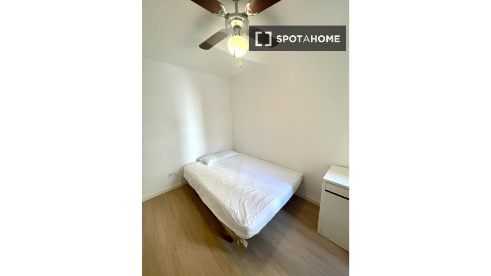 Chambre double Valence, 5 chambres — photo 5