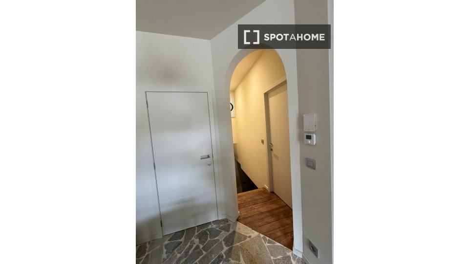 Double room Brussels, 3 beds, 95m² — photo 18