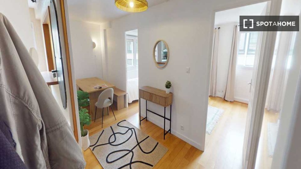 Double room Paris, 7 beds, 150m² — photo 11