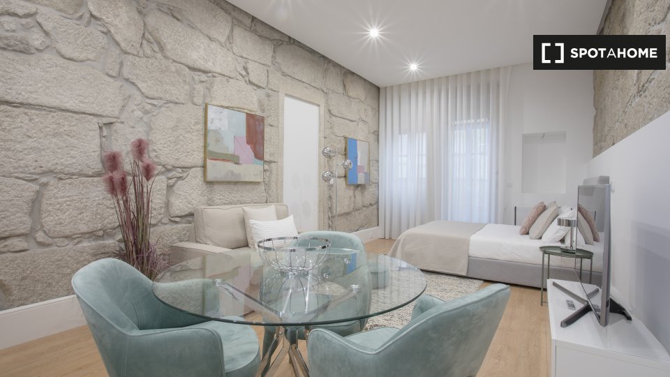 Apartment mono Porto, 40m² — photo 2