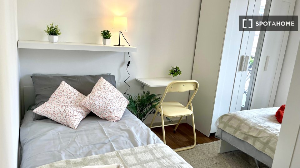 Double room Milan, 6 beds, 150m² — photo 7