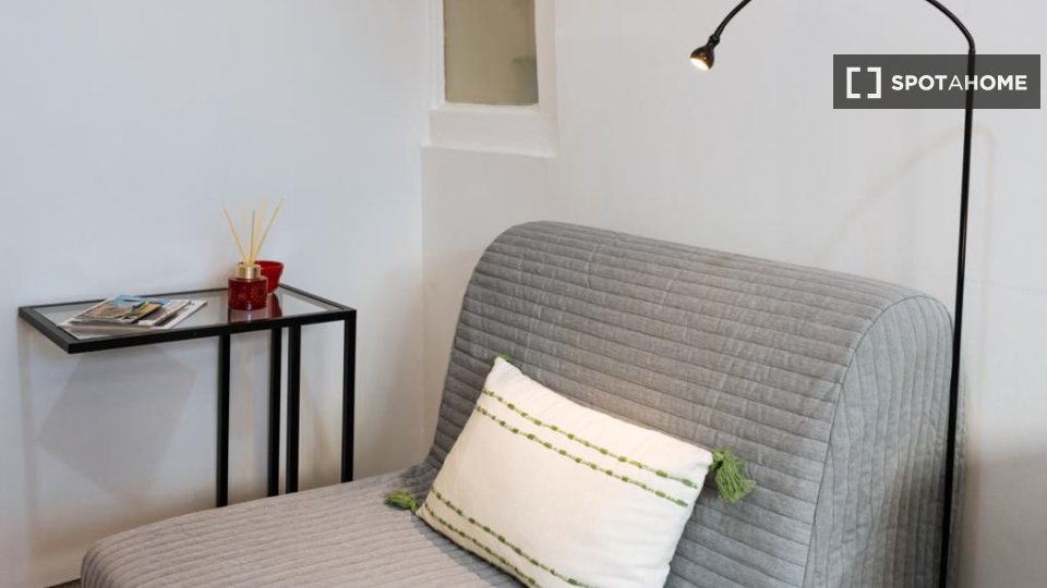 Apartment Lisbon, 1 bed, 50m² — photo 21