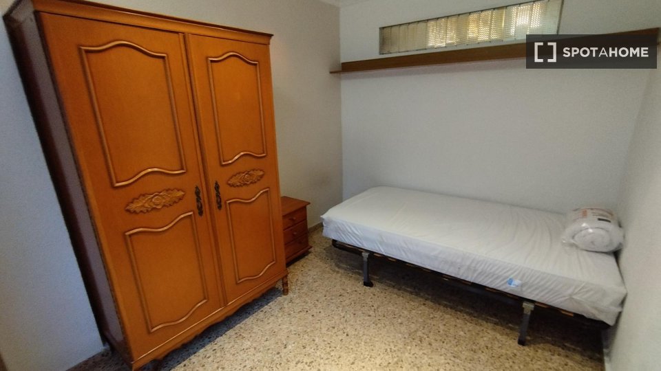 Chambre double Valence, 4 chambres — photo 4