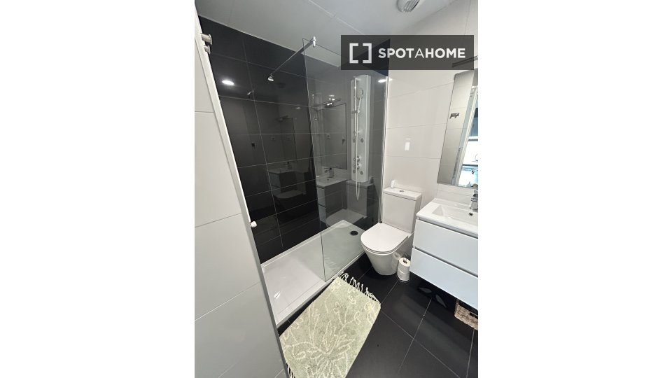 Apartment mono Madrid, 65m² — photo 2