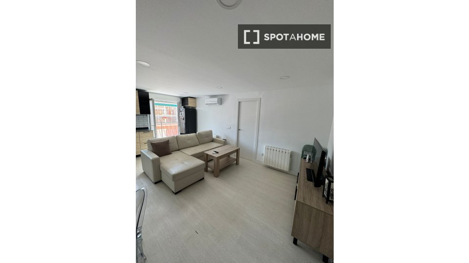 Apartment Madrid, 2 beds — photo 15