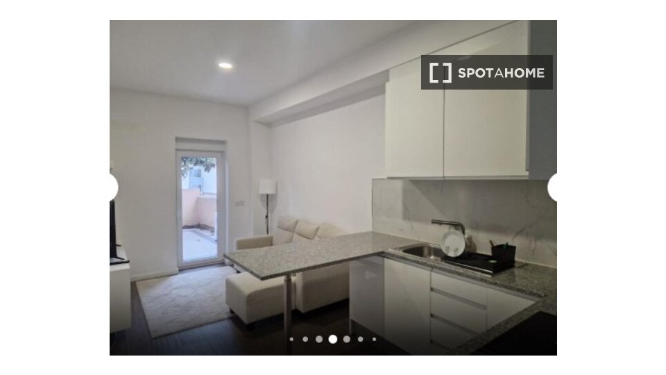 Apartment Lisbon, 2 beds, 80m² — photo 11