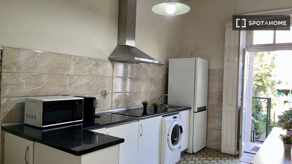 Double room Porto, 3 beds — photo 24