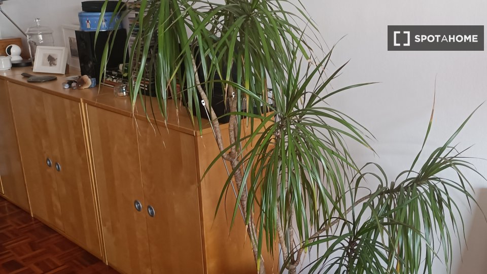 Double room Barcelona, 3 beds, 140m² — photo 6