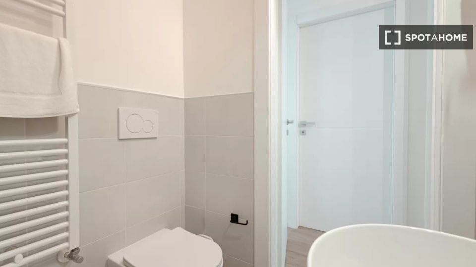 Apartment Turin, 1 bed — photo 14