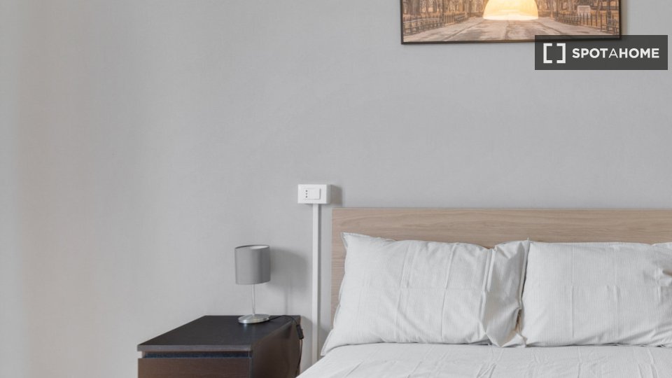 Double room Milan, 3 beds, 105m² — photo 3