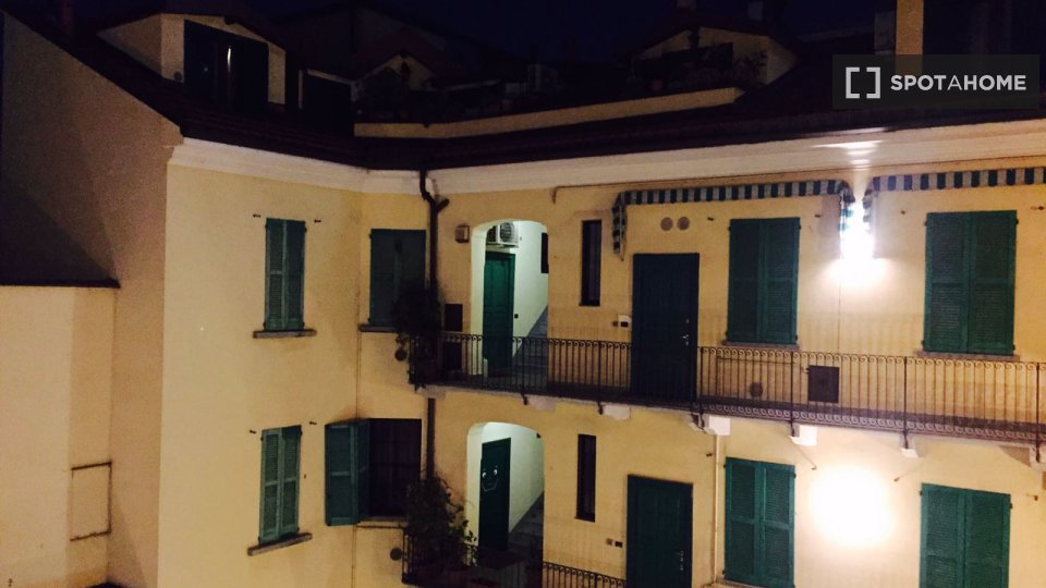 Apartment Milan, 1 bed, 55m² — photo 1