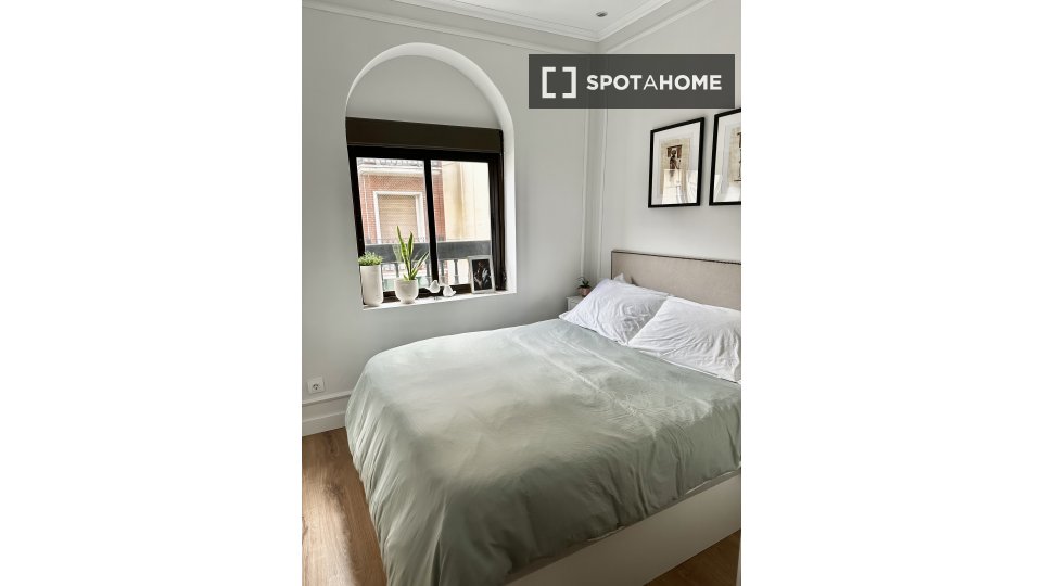 Apartment Madrid, 2 beds — photo 23