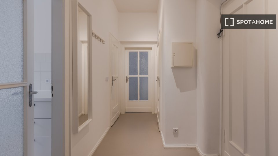 Double room Berlin, 9 beds, 50m² — photo 19