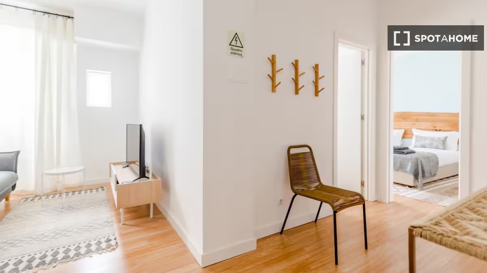 Apartment Lisbon, 2 beds — photo 19