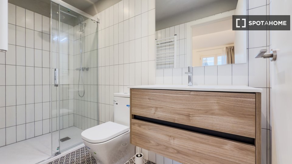 Apartment Barcelona, 2 beds, 73m² — photo 26