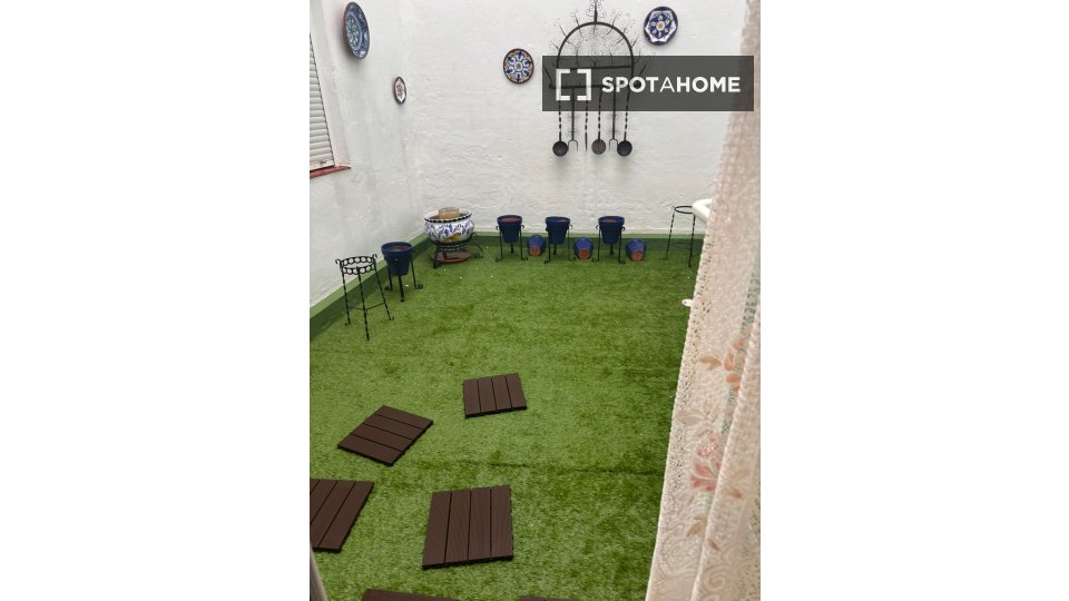 Double room Cordoba, 2 beds, 60m² — photo 6