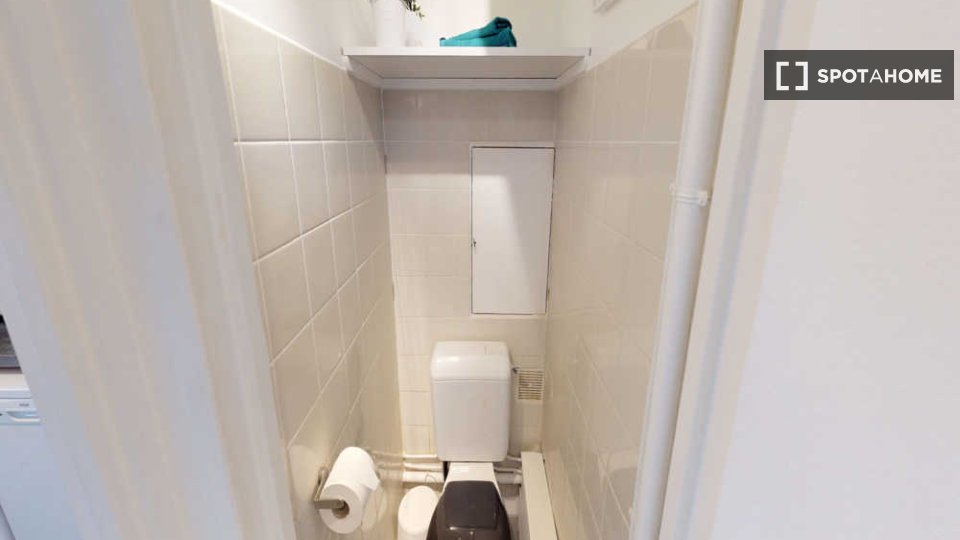 Double room Paris, 3 beds, 70m² — photo 11
