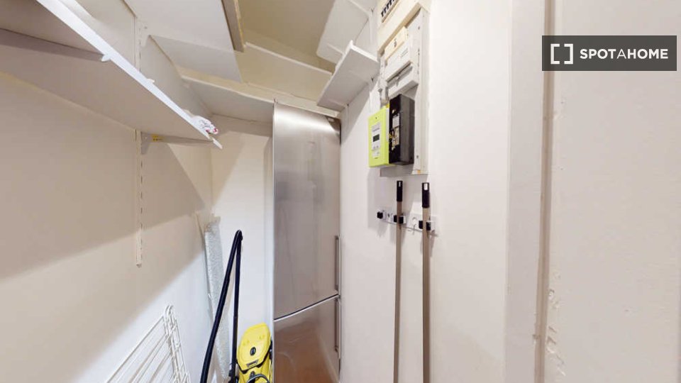 Double room Paris, 4 beds, 60m² — photo 11