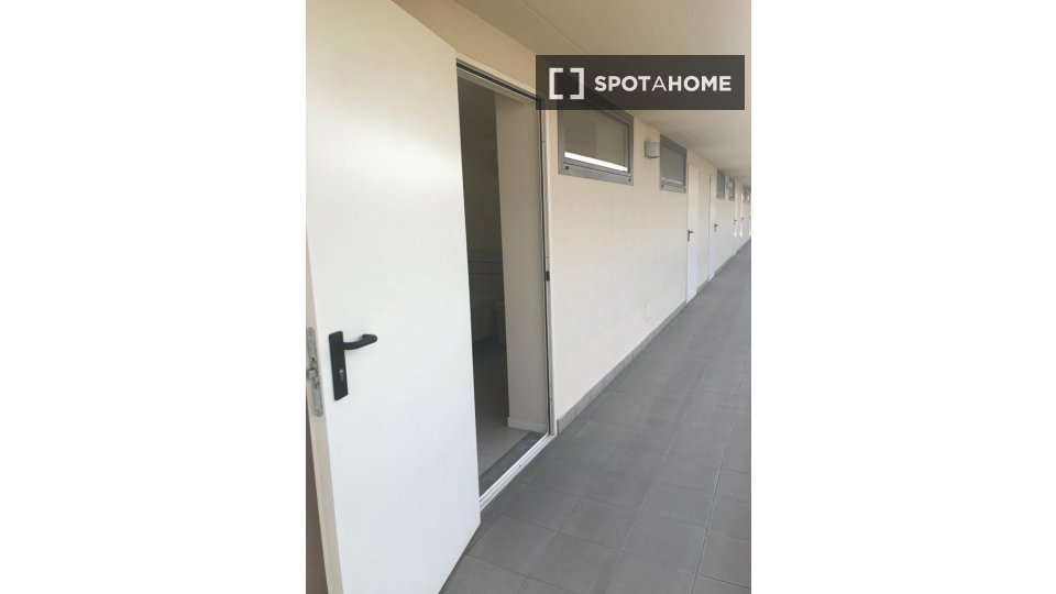 Double room Milan, 1 bed, 60m² — photo 2