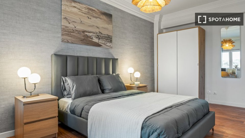Double room Lisbon, 9 beds — photo 11