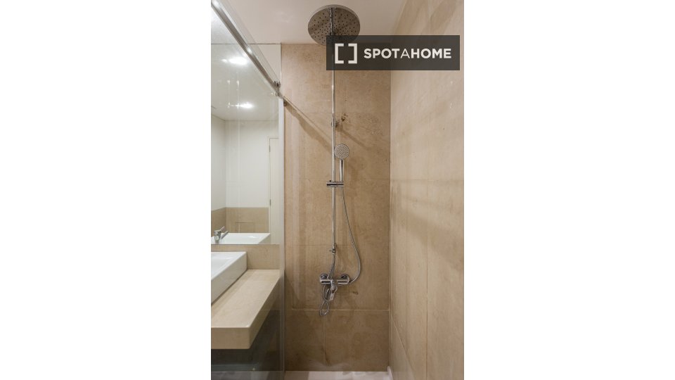 Apartment Lisbon, 2 beds — photo 1