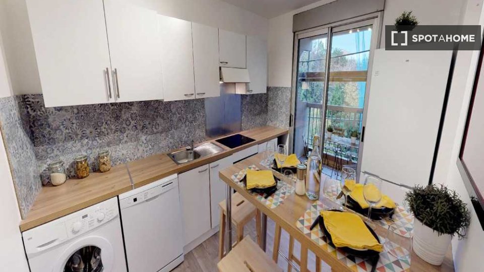 Double room Lyon, 6 beds, 90m² — photo 12
