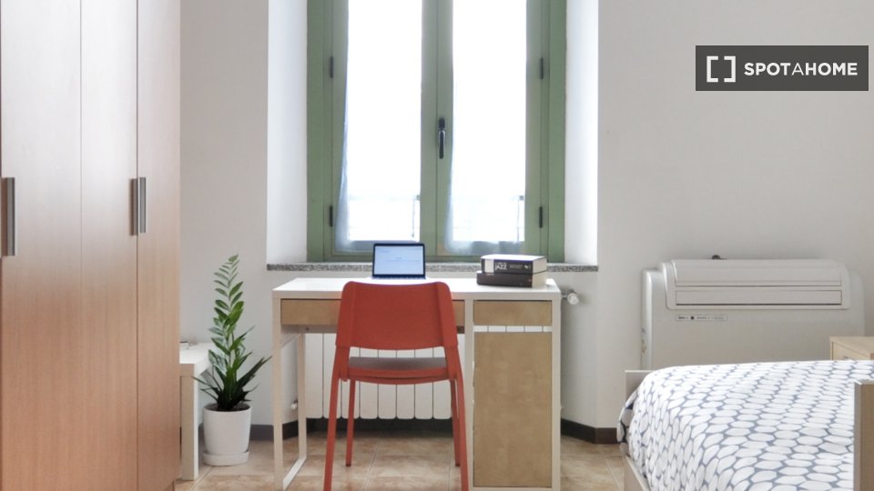 Apartment Milan, 2 beds, 55m² — photo 8