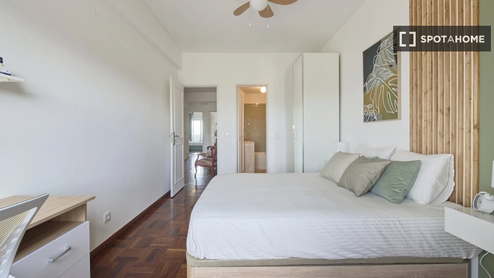 Double room Lisbon, 7 beds — photo 2