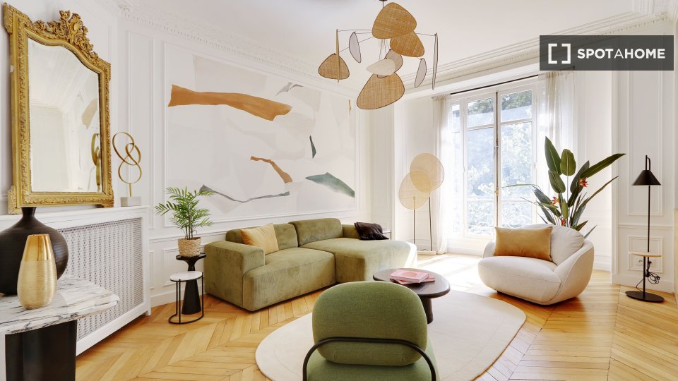Apartment Paris, 2 beds, 132m² — photo 8