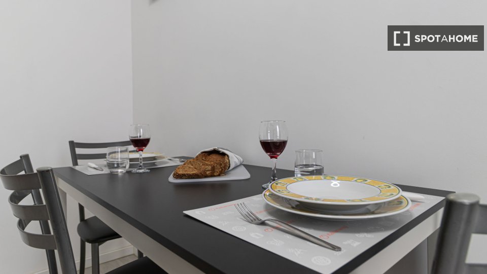 Apartment Milan, 1 bed, 42m² — photo 14