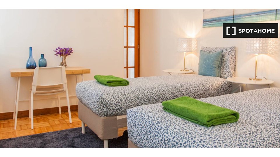 Double room Porto, 5 beds — photo 11