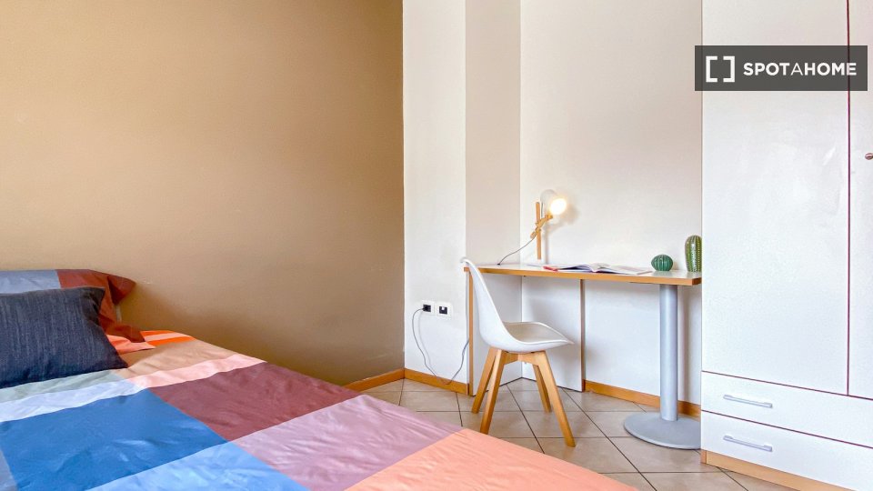 Double room Trento, 3 beds — photo 10