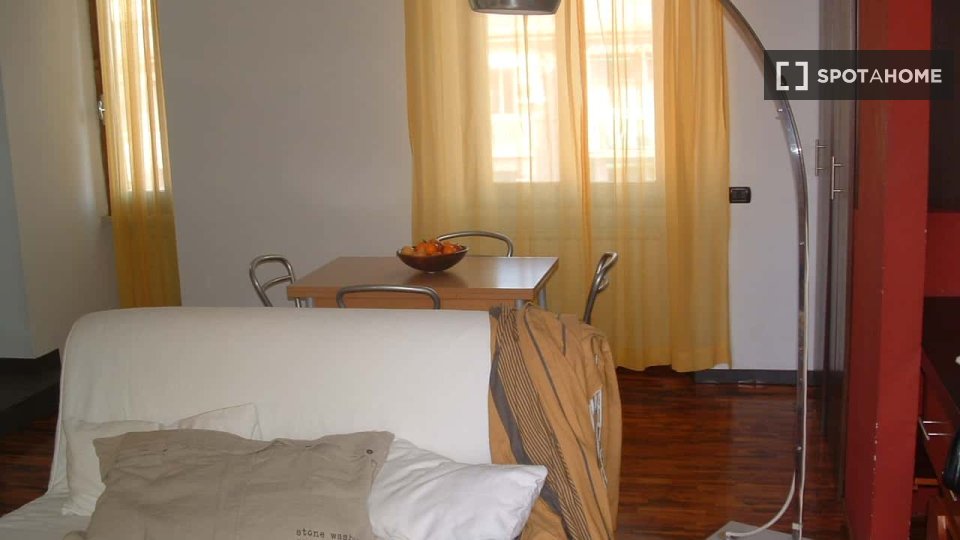 Apartment Rome, 1 bed, 66m² — photo 3