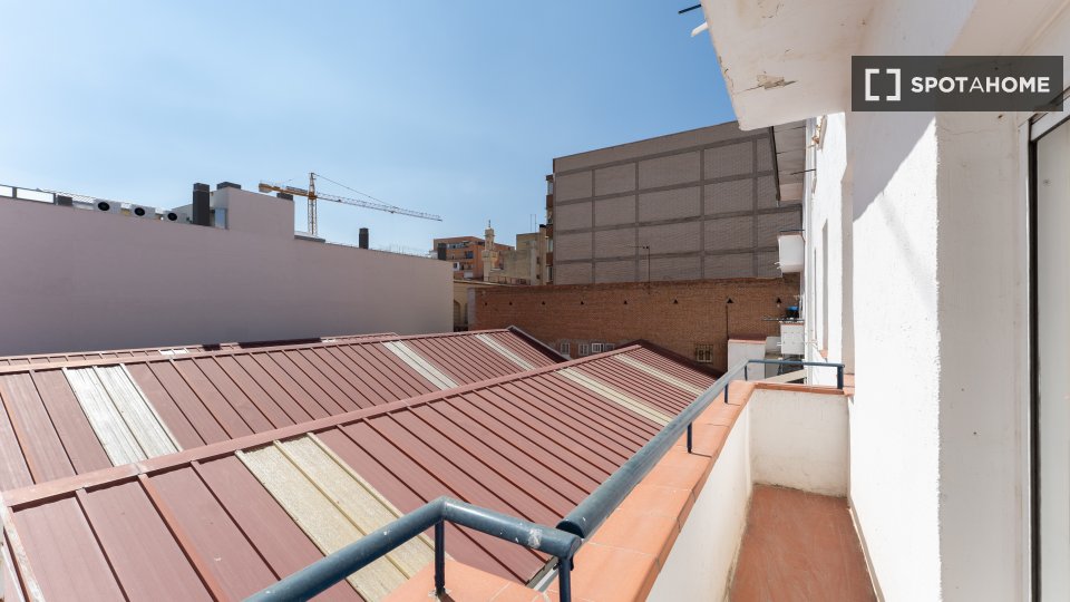 Double room Madrid, 6 beds — photo 6
