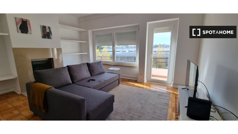 Apartment Lisbon, 2 beds, 100m² — photo 6