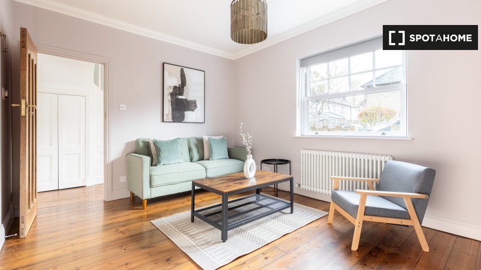 3 bedroom apartment for rent in Putney, London (ref 914765) Spotahome