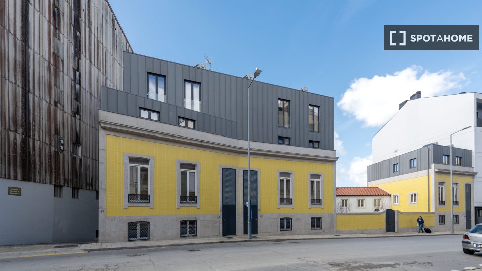 Apartment Porto, 2 beds, 60m² — photo 32