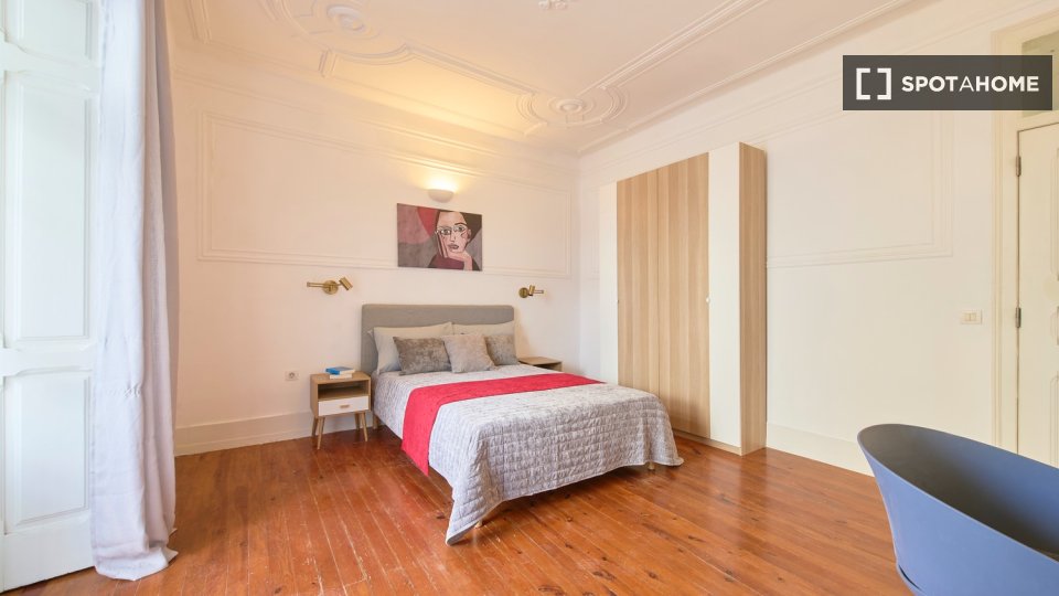 Double room Lisbon, 6 beds — photo 26