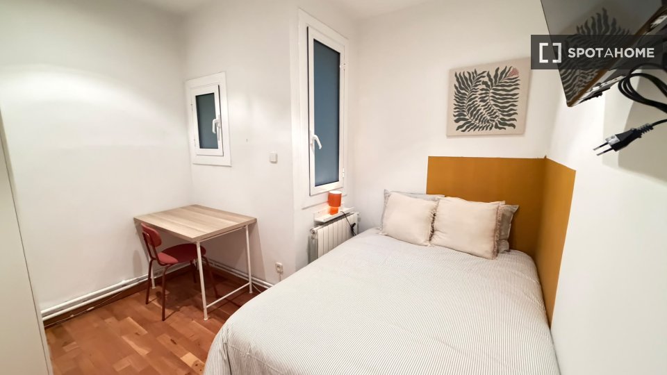 Camera doppia Barcellona, 6 camere, 150m² — foto 3