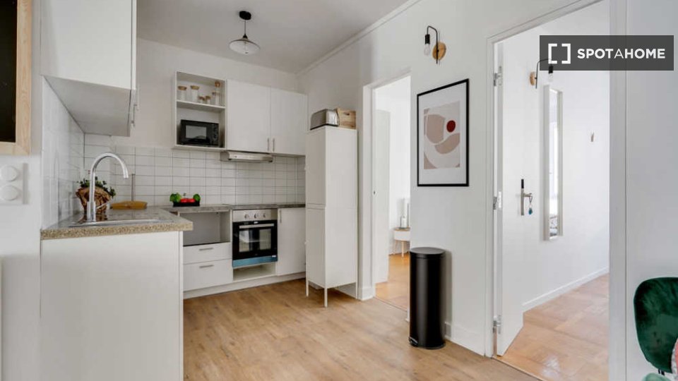 Double room Paris, 5 beds, 130m² — photo 5