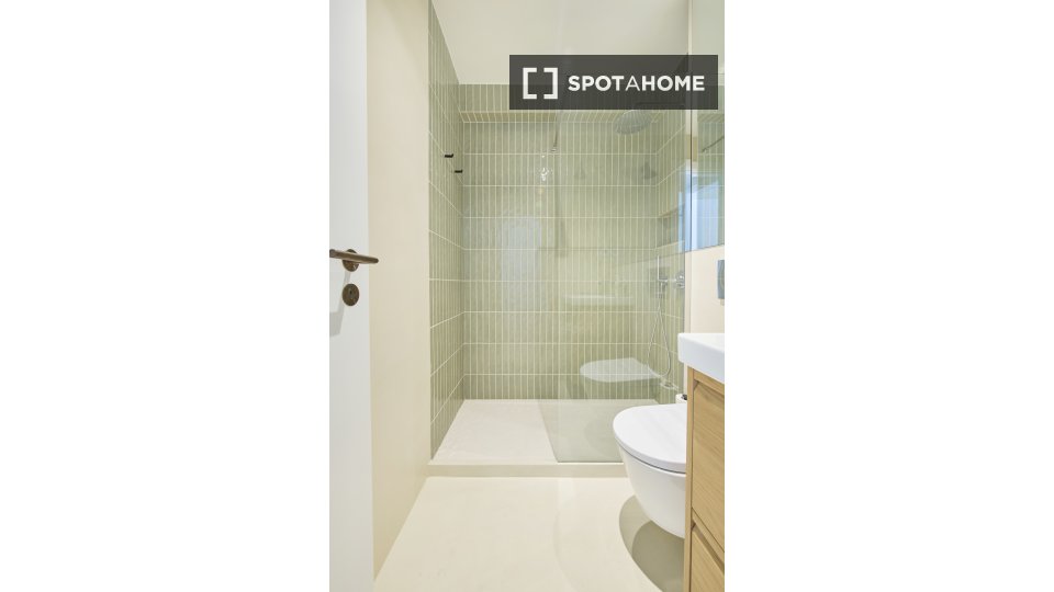 Apartment Lisbon, 1 bed — photo 10
