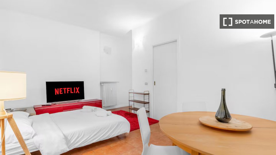 Apartment Milan, 1 bed — photo 17