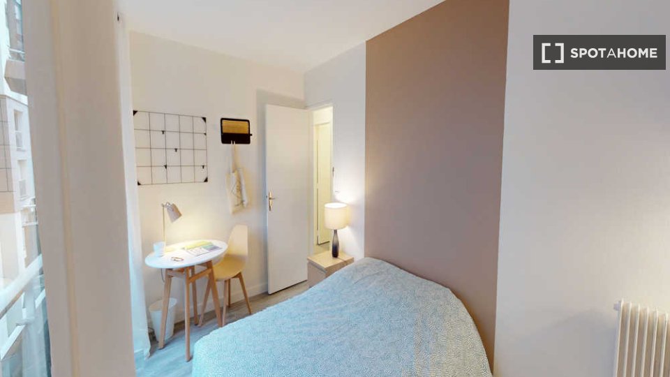 Double room Paris, 4 beds, 80m² — photo 25